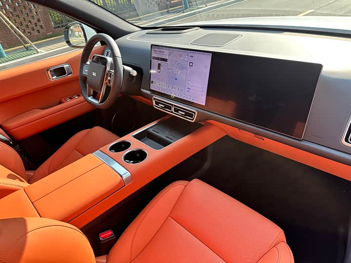 Фото 6 - LiXiang L6