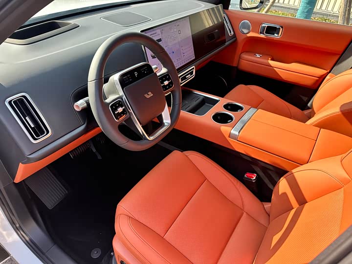 Фото 8 - LiXiang L6