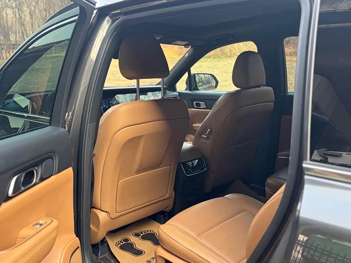 Фото 7 - LiXiang One