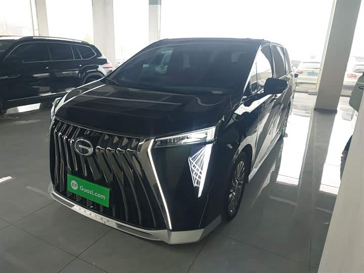 Фото 1 - GAC Trumpchi M8