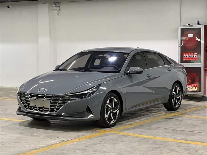 Фото 1 - Hyundai Elantra N line