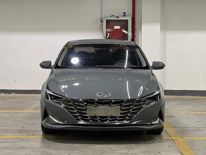 Фото 2 - Hyundai Elantra N line