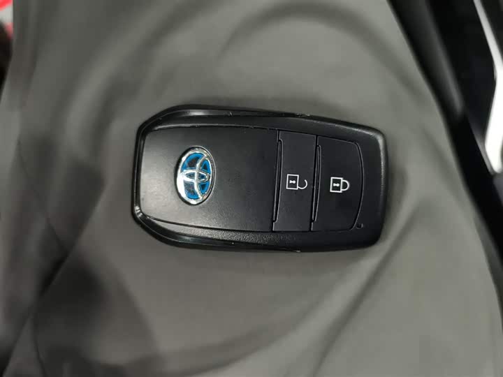 Фото 9 - Toyota Frontlander