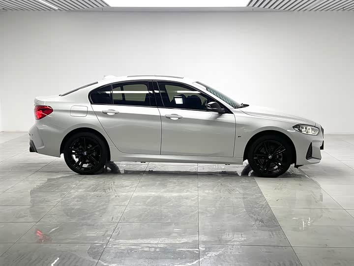 Фото 8 - BMW 1 Series