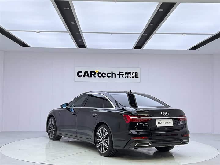 Фото 3 - Audi A6L