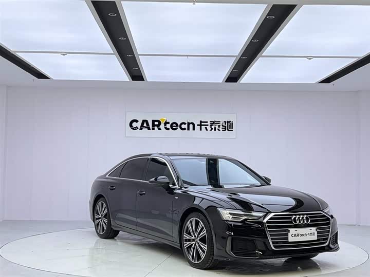 Фото 8 - Audi A6L