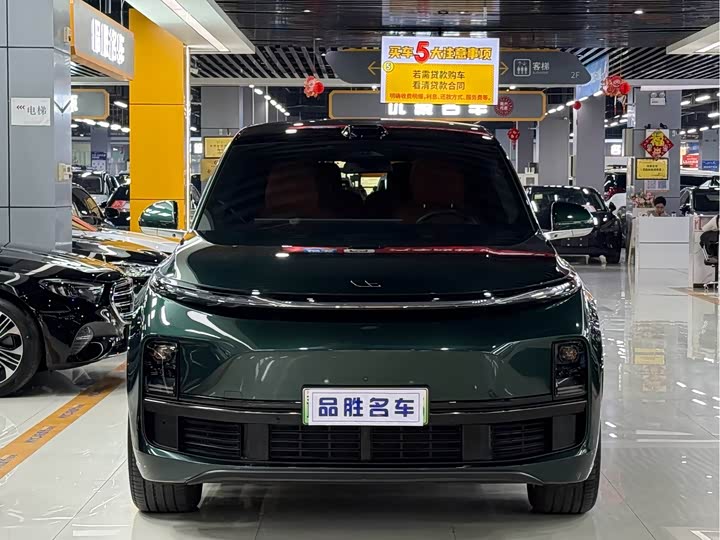 Фото 2 - LiXiang L8