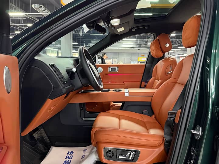 Фото 8 - LiXiang L8