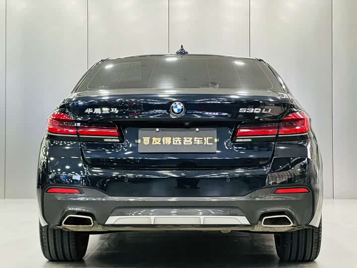 Фото 9 - BMW 5 Series