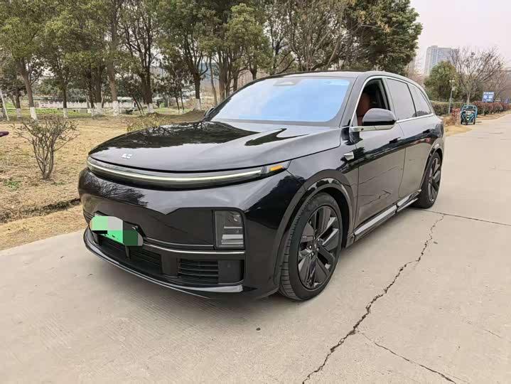 Фото 1 - LiXiang L7