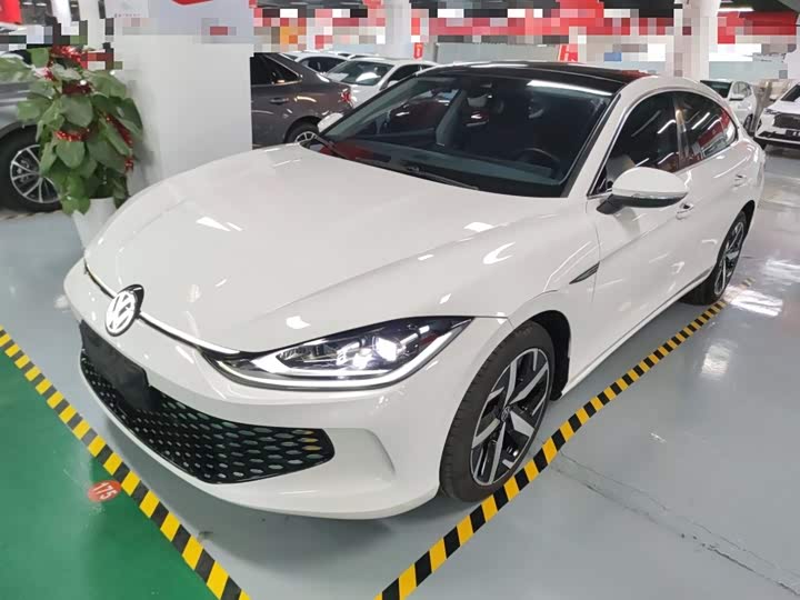 Фото 2 - Volkswagen Lamando L