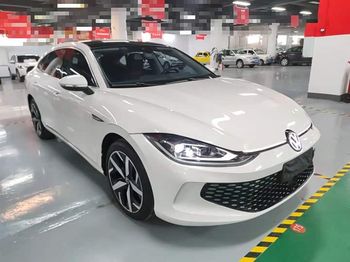 Фото 4 - Volkswagen Lamando L