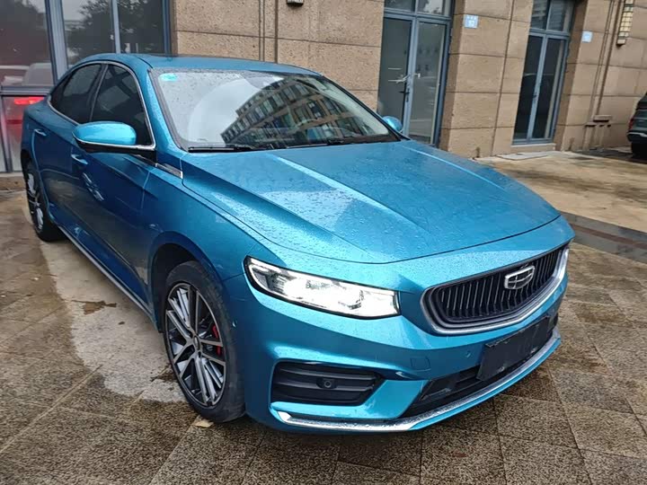 Фото 4 - Geely Preface