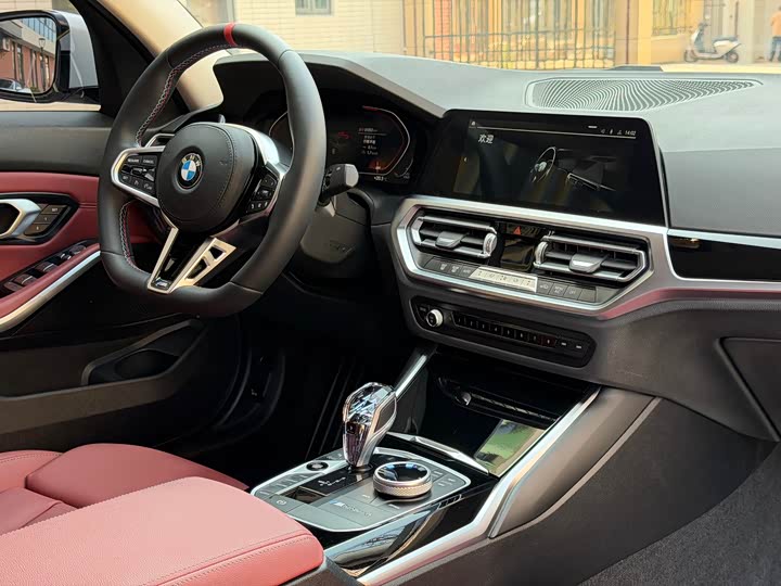 Фото 9 - BMW 3 Series