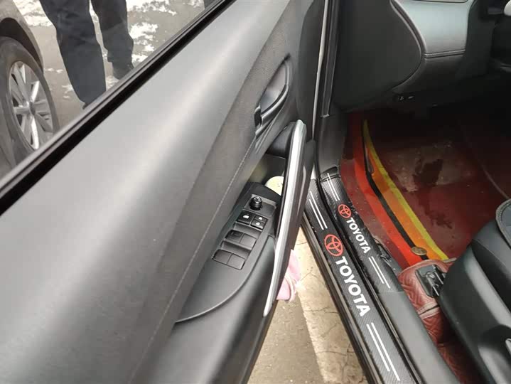 Фото 7 - Toyota Corolla Cross