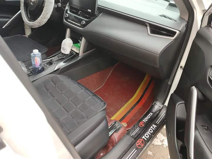 Фото 8 - Toyota Corolla Cross