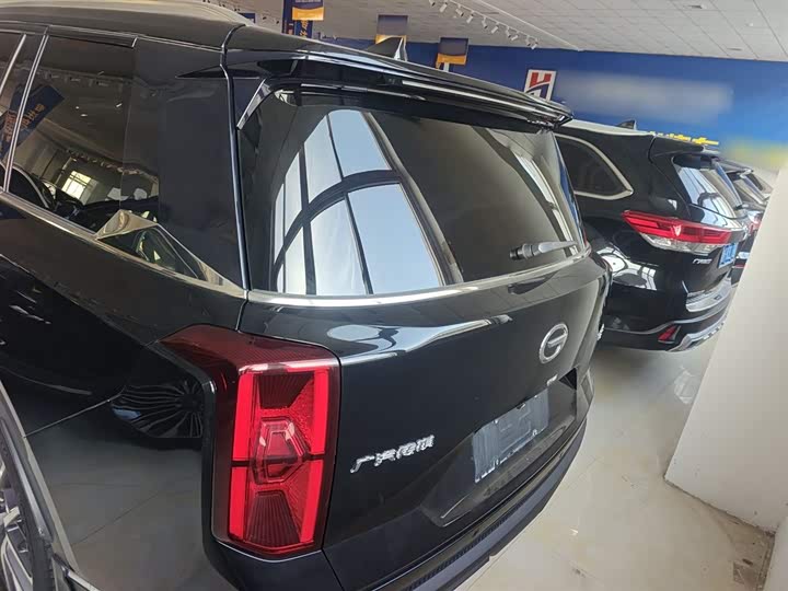 Фото 6 - GAC Trumpchi GS8