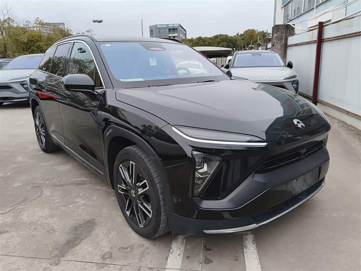 Фото 4 - Nio ES6