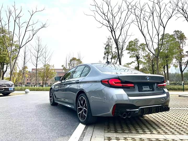 Фото 7 - BMW 5 Series