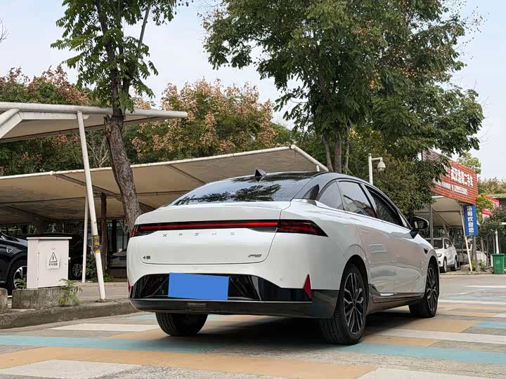 Фото 9 - XPeng P5