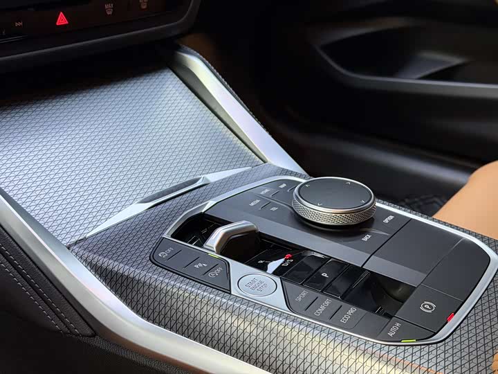 Фото 8 - BMW 2 Series