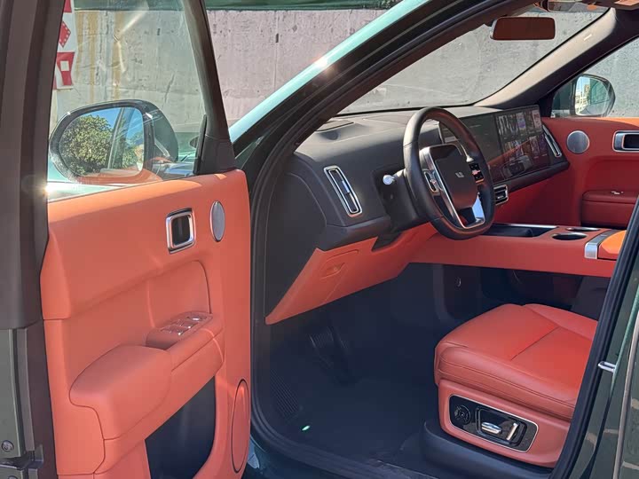 Фото 8 - LiXiang L9