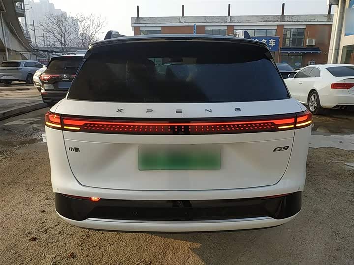 Фото 6 - XPeng G9