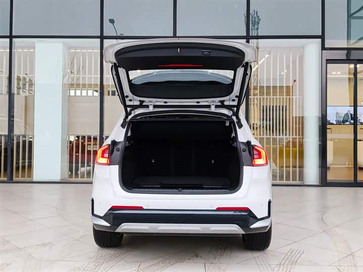 Фото 7 - BMW iX1