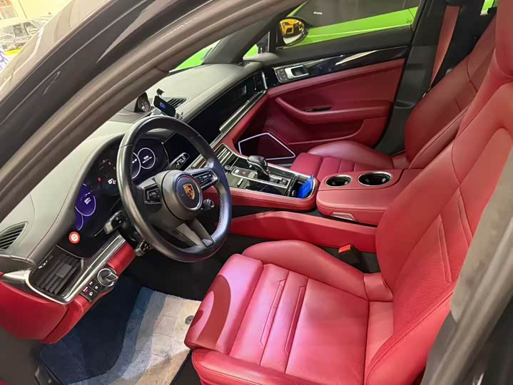 Фото 6 - Porsche Panamera