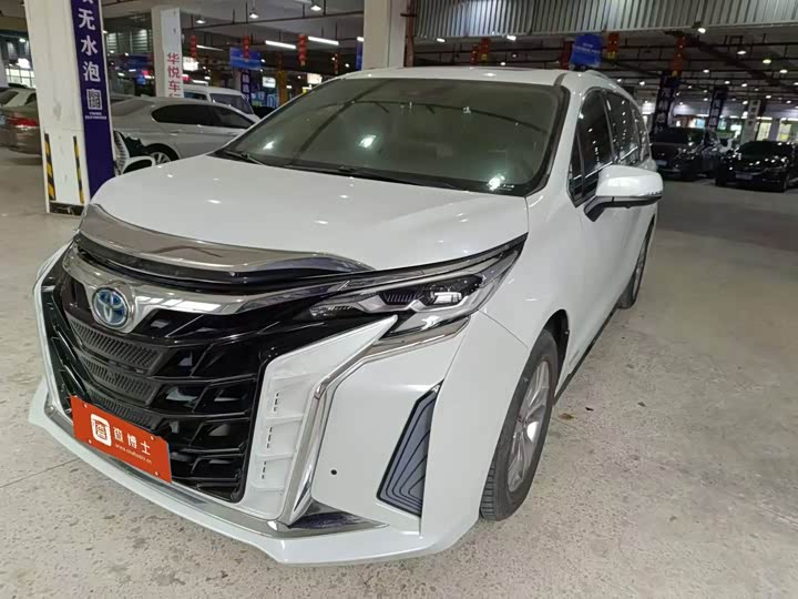 Фото 1 - Toyota Sienna