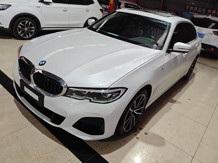 Фото 1 - BMW 3 Series