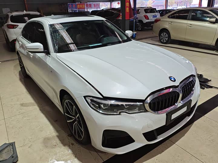 Фото 9 - BMW 3 Series