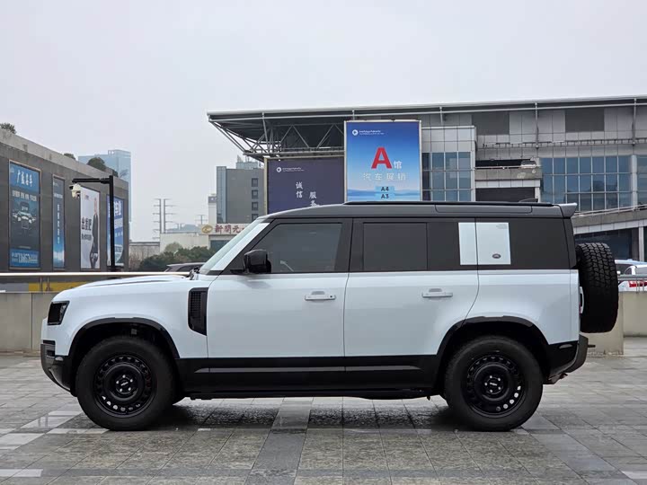 Фото 3 - Land Rover Defender