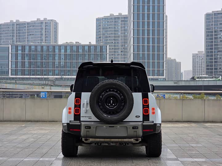 Фото 5 - Land Rover Defender
