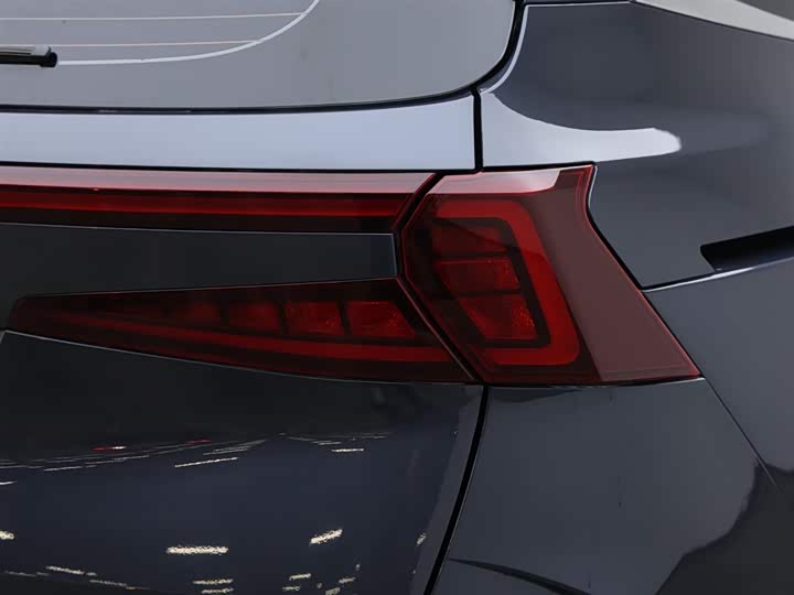 Фото 7 - Hyundai Custo