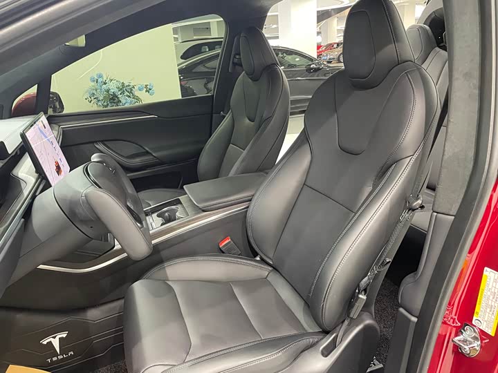 Фото 7 - Tesla Model X