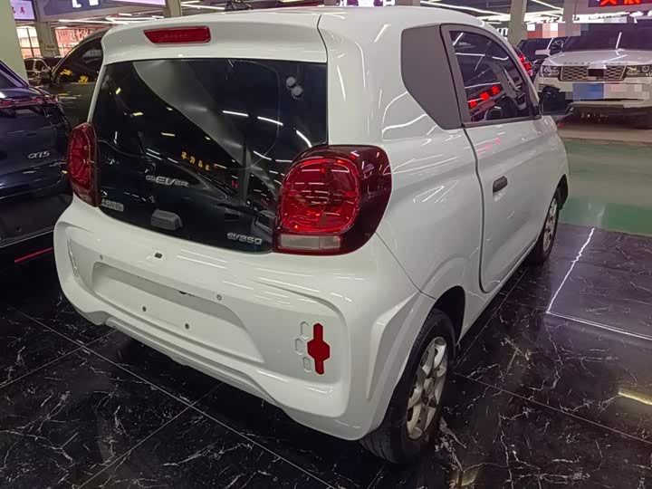 Фото 7 - Roewe Clever