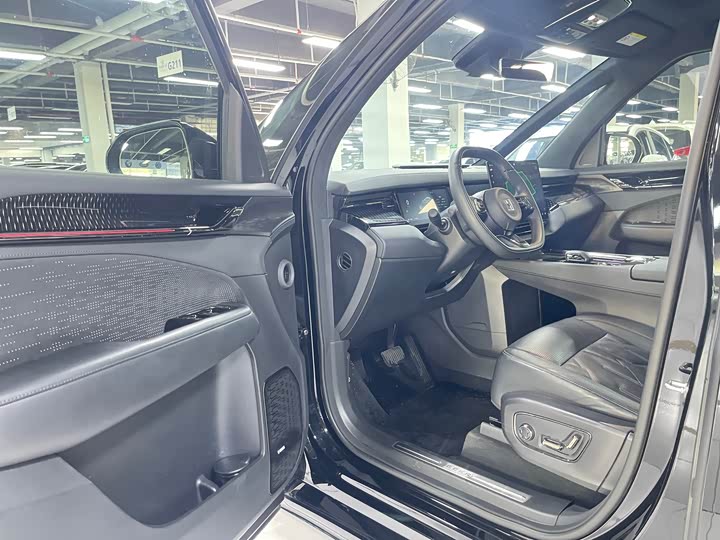 Фото 4 - Zeekr 009