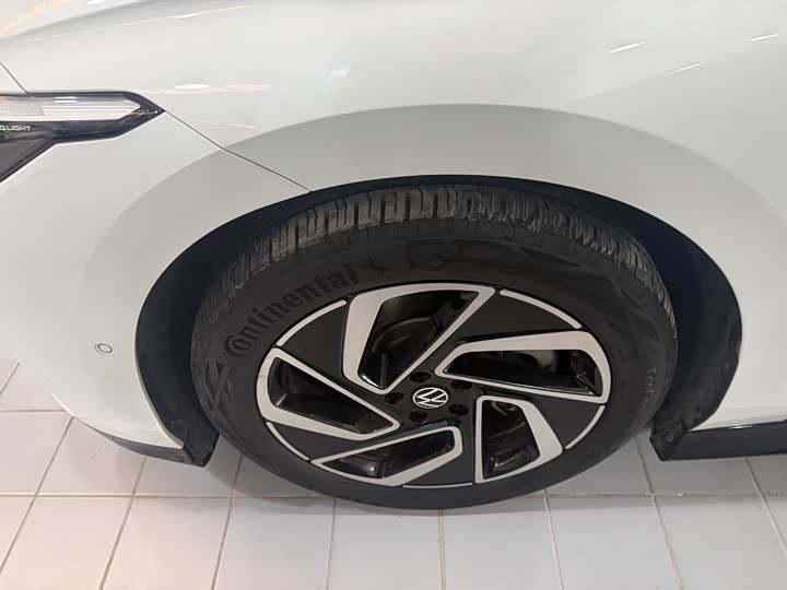 Фото 2 - Volkswagen ID.7 Vizzion