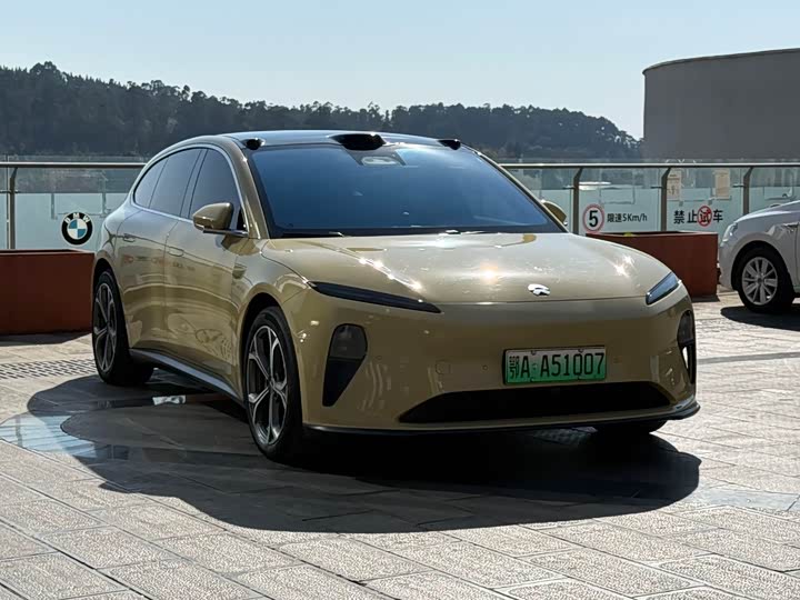 Фото 3 - Nio ET5T