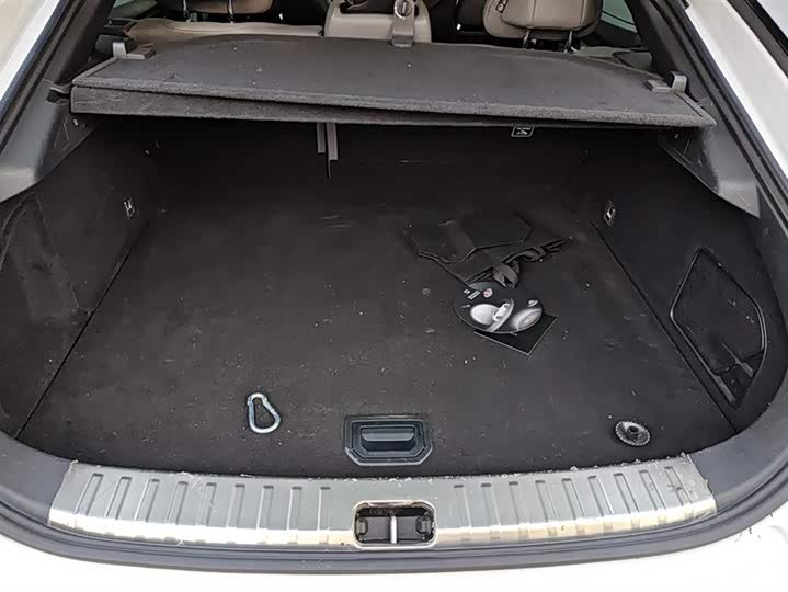 Фото 4 - Zeekr 001