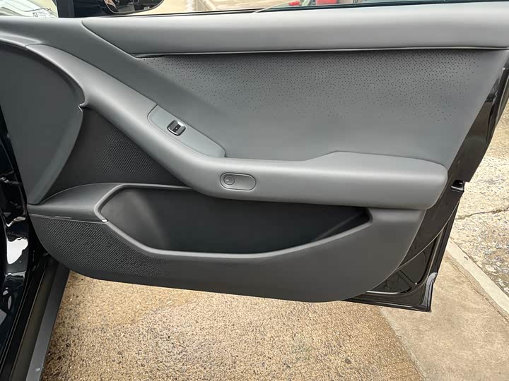 Фото 5 - XPeng F57