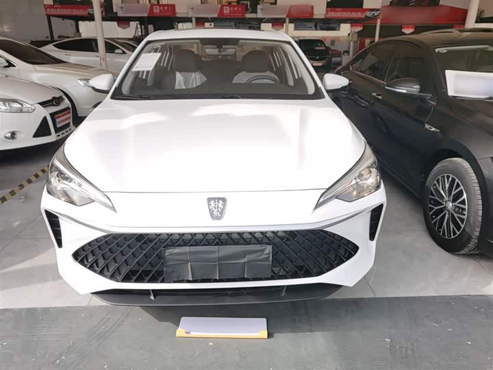 Фото 3 - Roewe i5