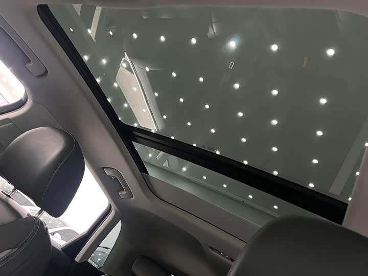 Фото 5 - Audi Q3