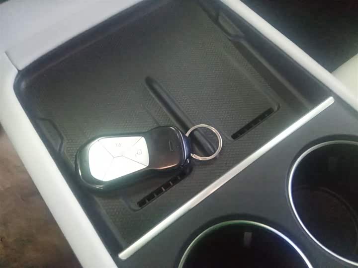 Фото 9 - XPeng G6