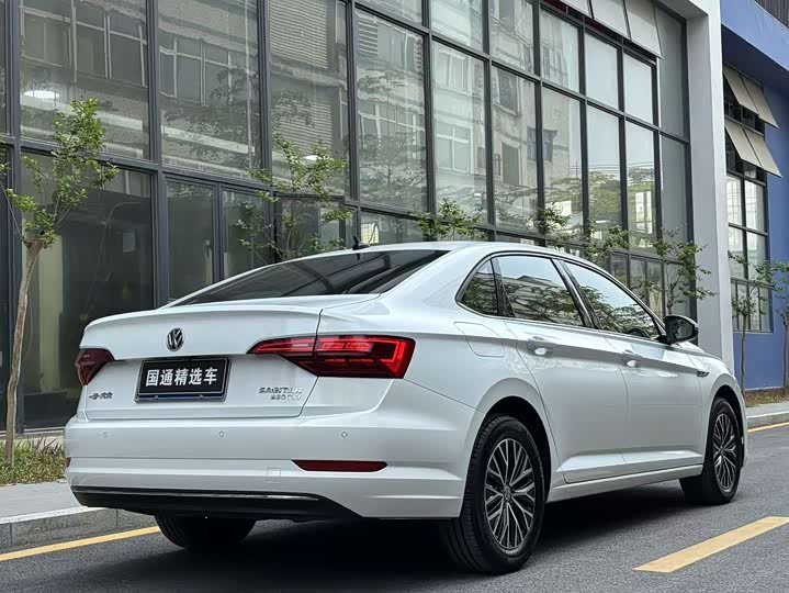 Фото 6 - Volkswagen Sagitar L