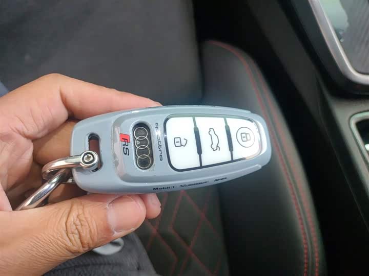 Фото 9 - Audi A3