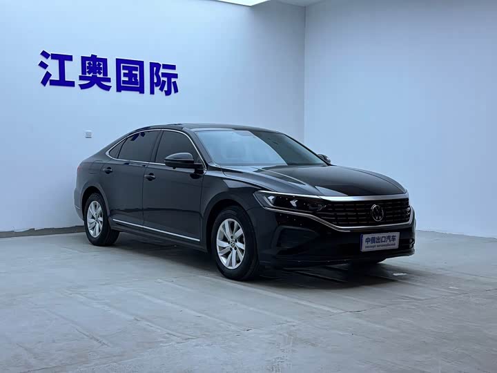 Фото 3 - Volkswagen Passat