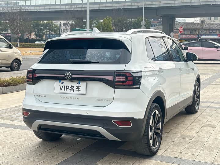 Фото 7 - Volkswagen Tacqua