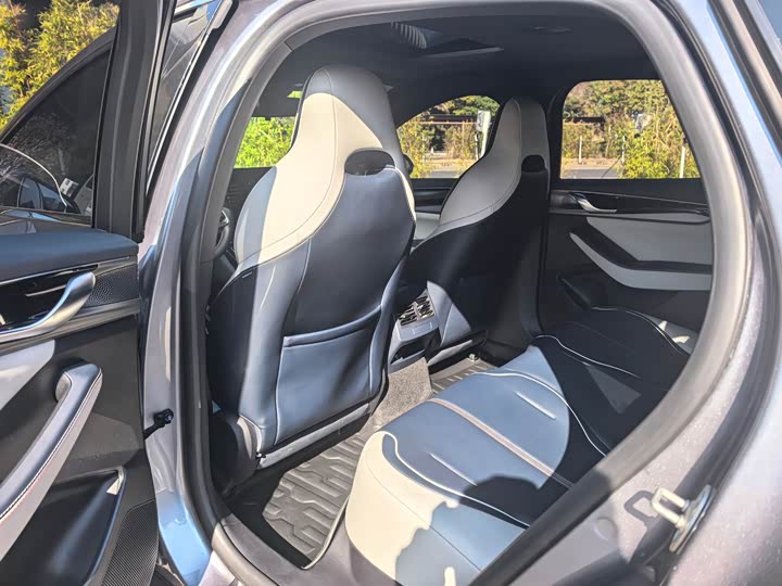 Фото 5 - BYD Qin Plus